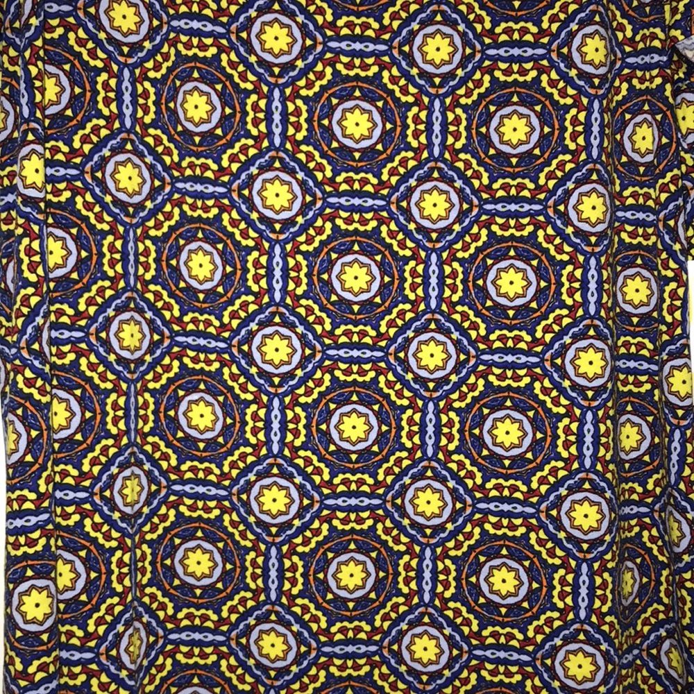 LuLaRoe Classic T NWT - Picture 2 of 8
